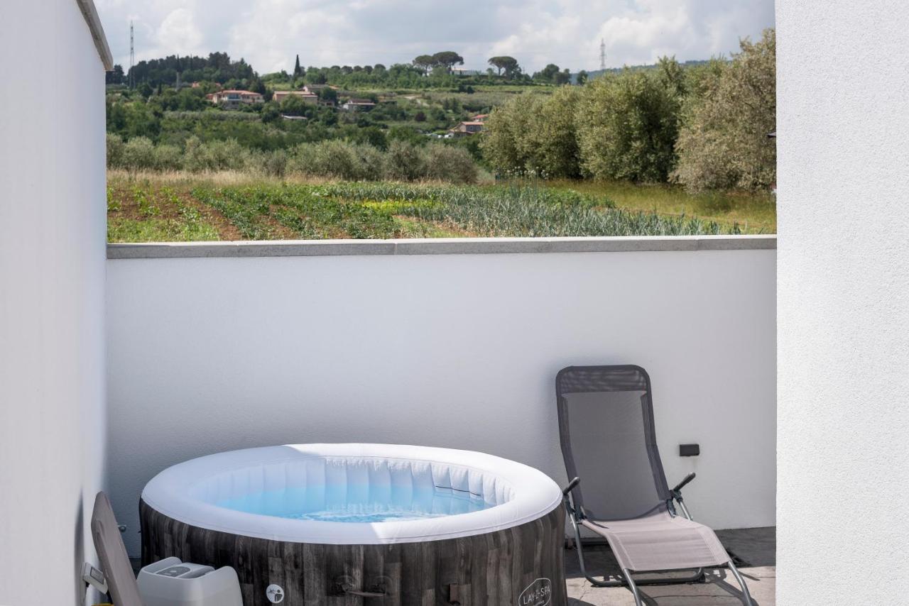 شقة Casa Limoncino By Locap Group كوبر المظهر الخارجي الصورة